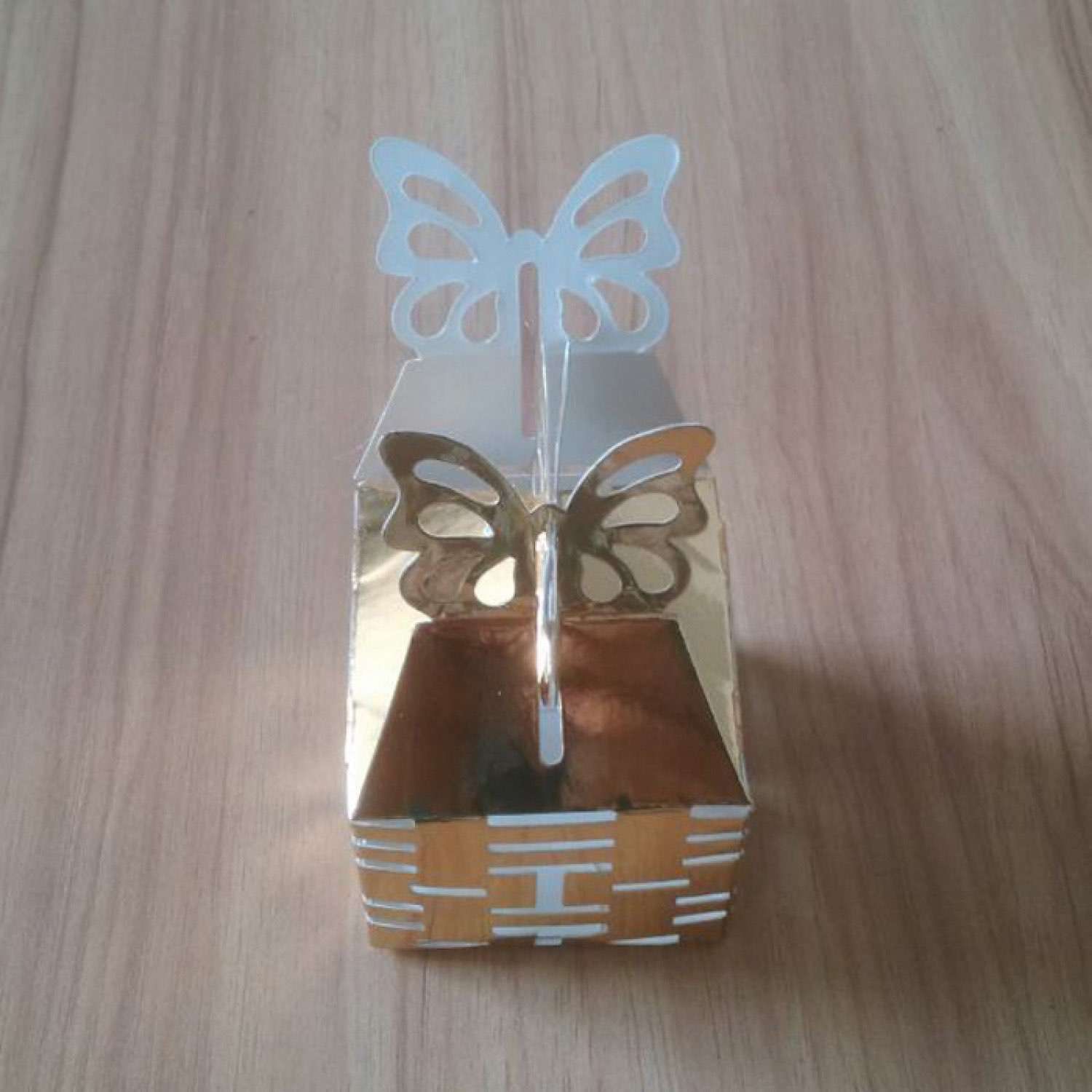 Chinese Style Wedding Box Laser Cut Paper Candy Box Customized