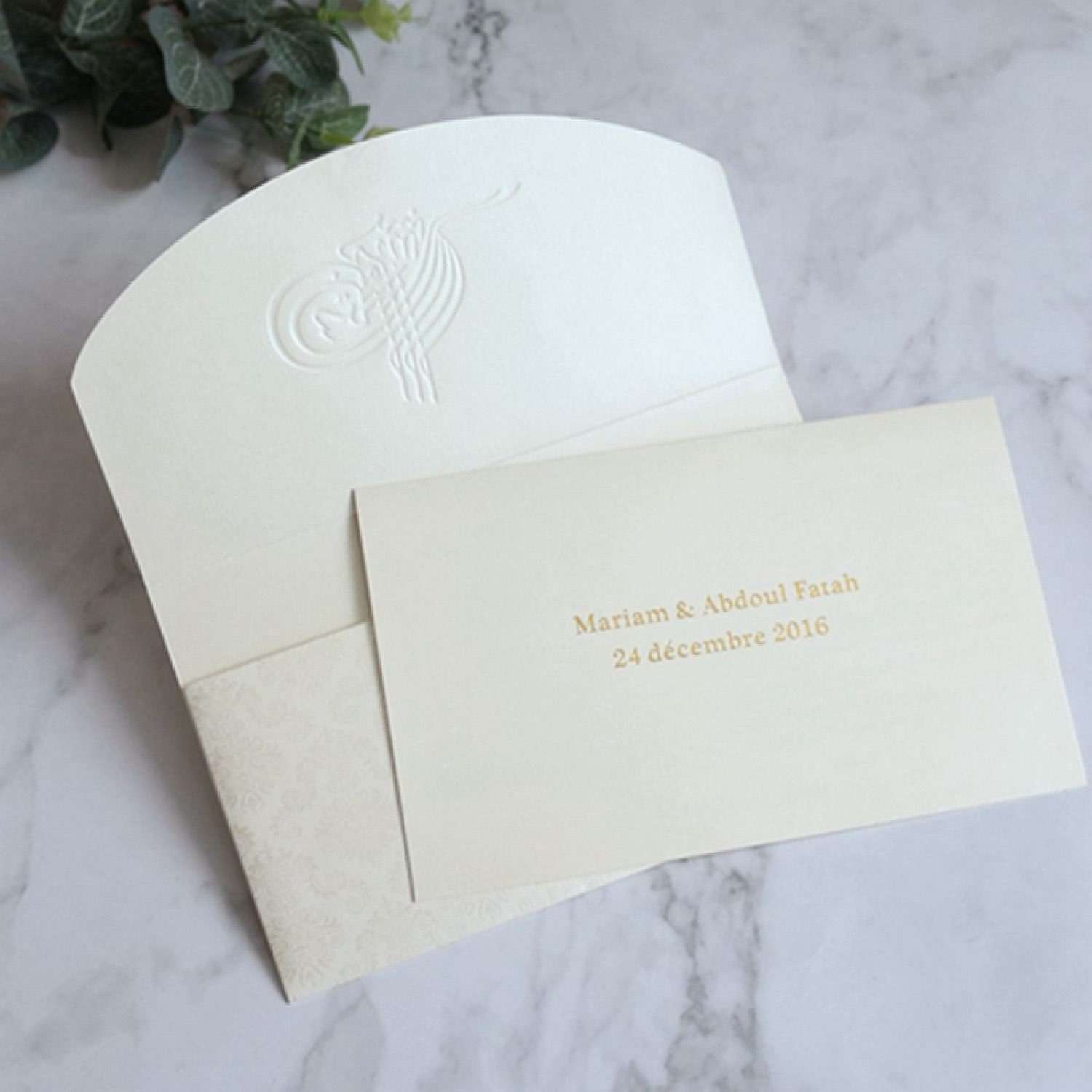 Ivory Invitation Card Foiling Wedding Invitation Customized Latest Invitation Card