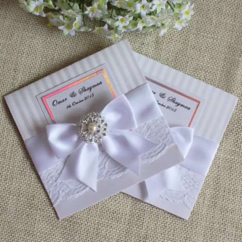 Lace Invitation Card with Ribbon Bow Wedding Invitation Made in China
