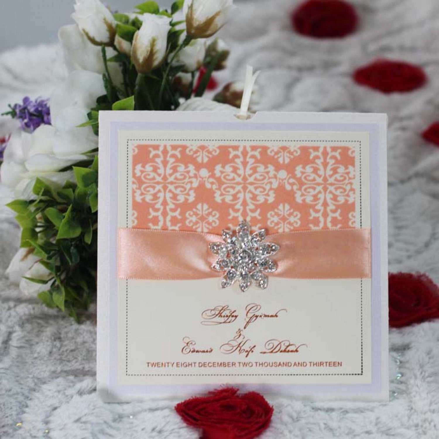 Flocking Pocket Invitation with Buckle Decoration  Wedding Card Customized 